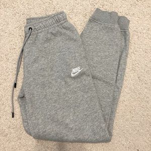Nike joggers